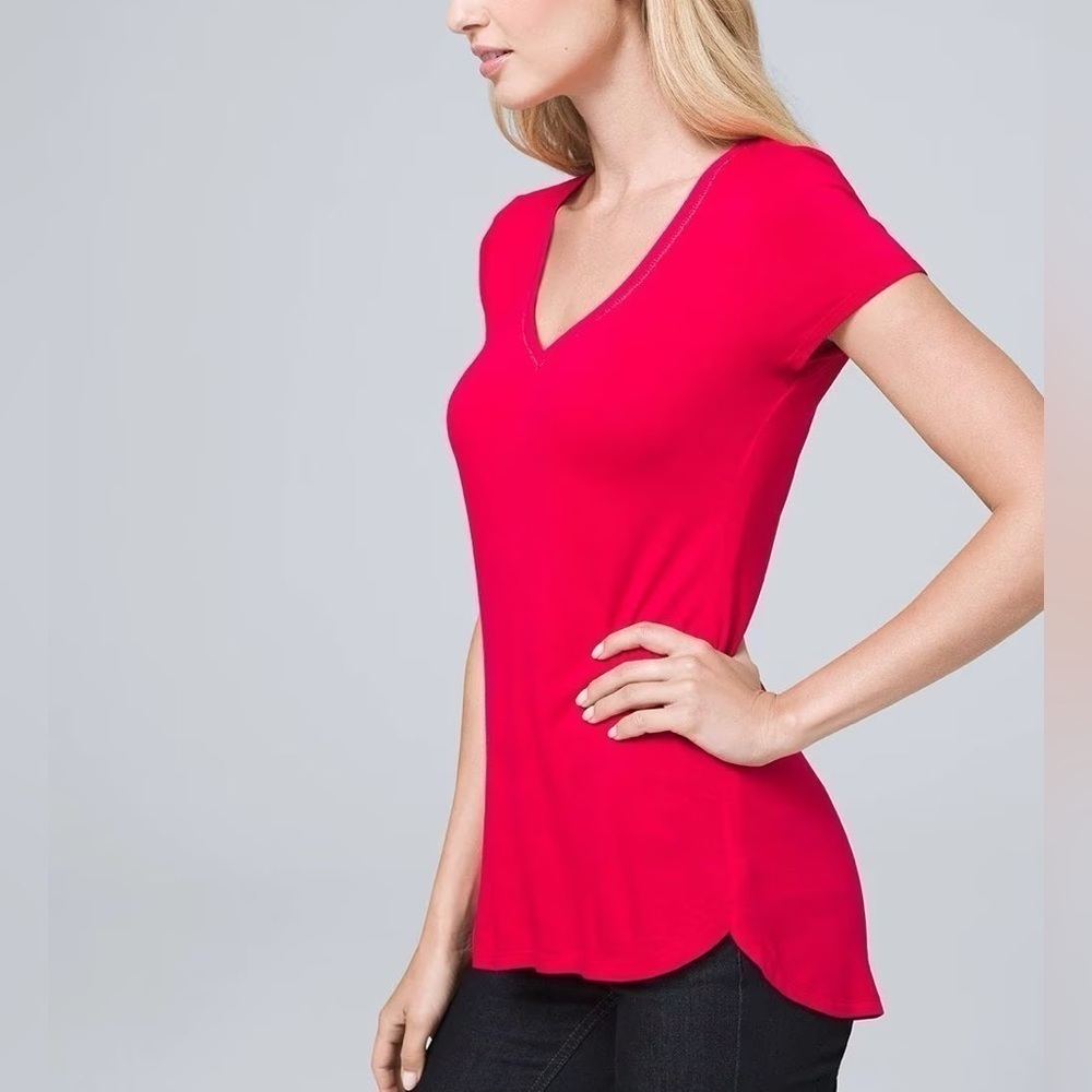 White House Black Market Everyday V-Neck Red Tee Size Small